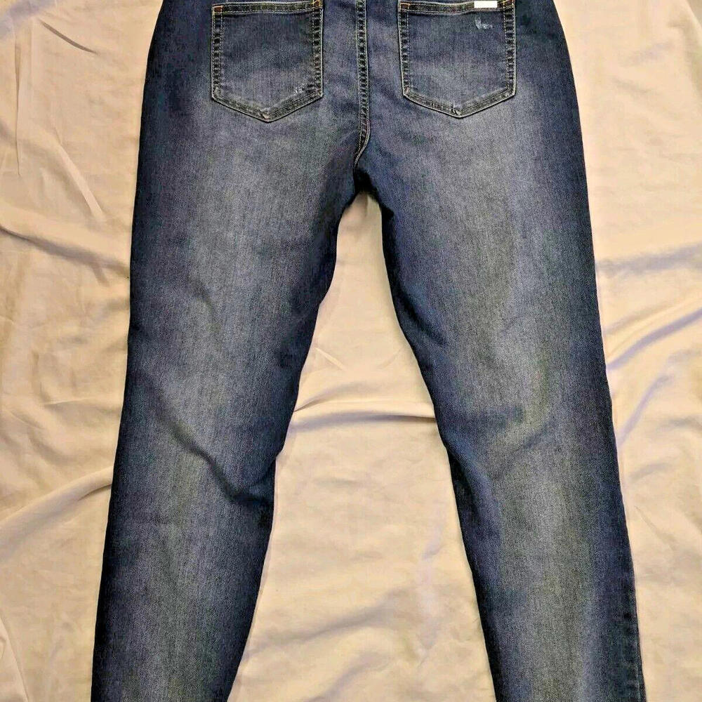 Jennifer Lopez Jeans Women 10 Blue‎ Denim Straight Crop Stretch Distress 98-3 - Picture 4 of 7
